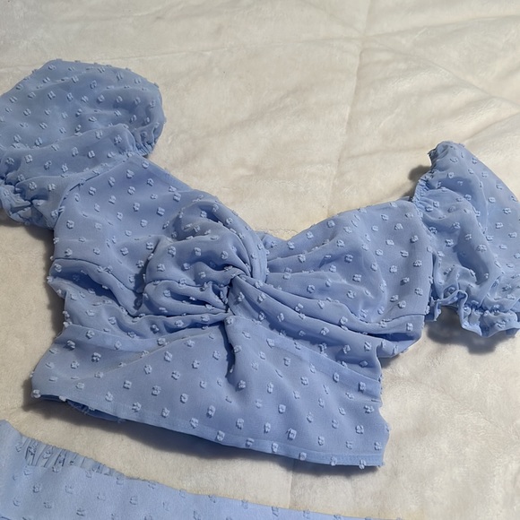 Lucy in the Sky Genevieve Puff Sleeve Chiffon Set in Blue Dots - Picture 7 of 10